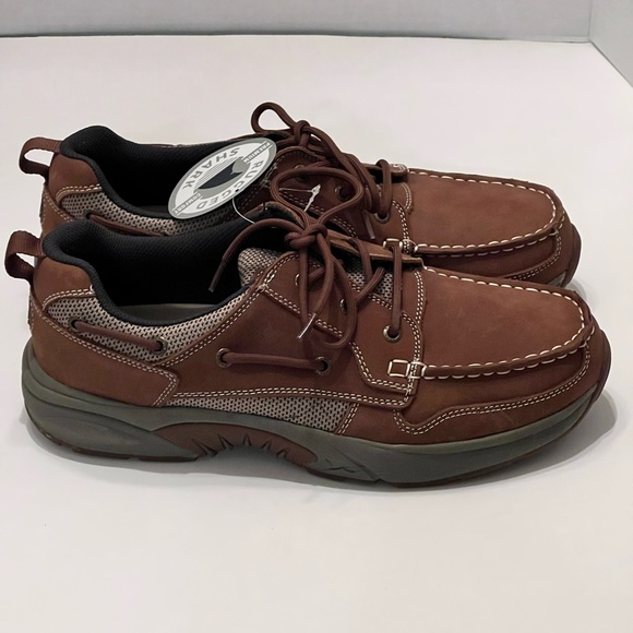 rugged shark axis boat shoes